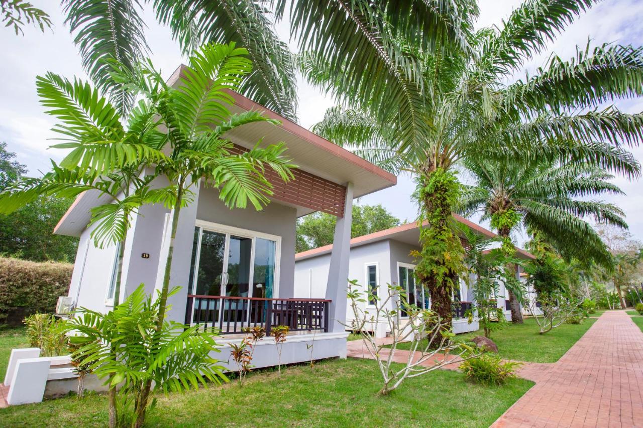 The La Valle'e Resort Khao Lak Esterno foto